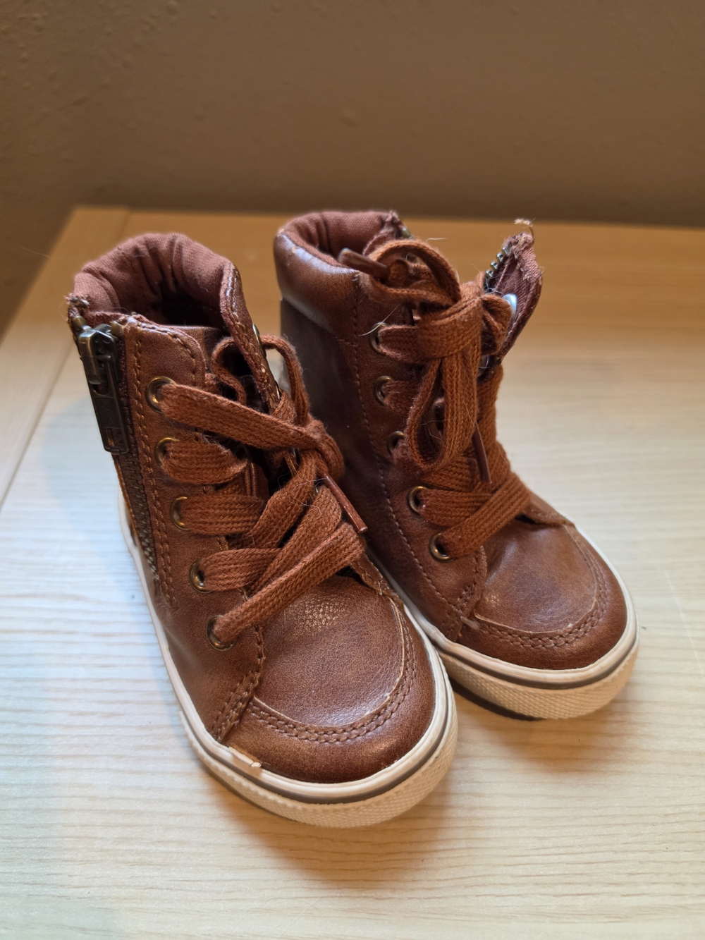 Kids Brown High-Top Casual Sneakers
